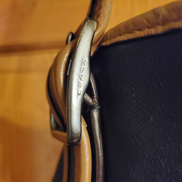 Coach LIMITED EDITION leather crossbody - Picture 3 of 7